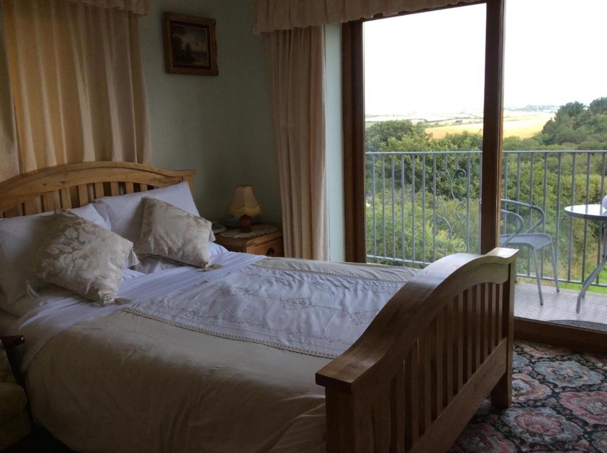 Room In Guest Room - Orchard Manor, Fore Street, Nr Truro Extérieur photo